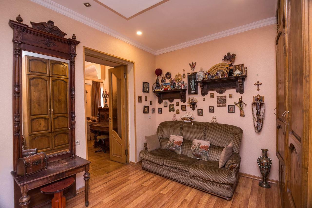 Lia'S Guest House Tbilisi Exterior foto